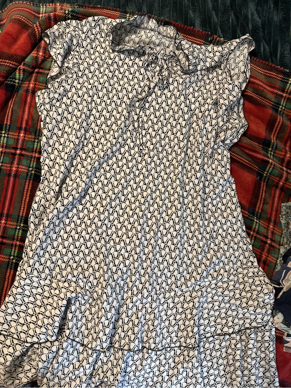 SHEIN Black & White Geometric Midi Dress